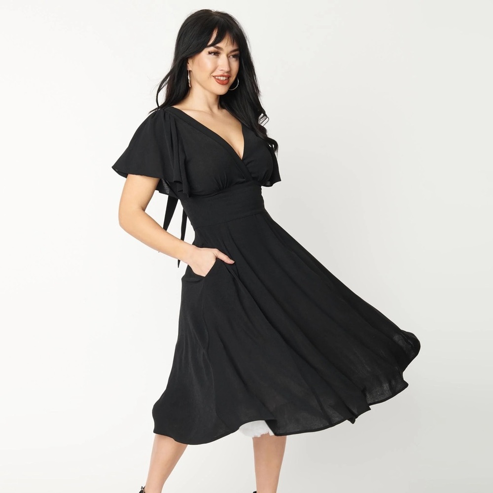 Unique Vintage 1940s Black Texture Swing Dress